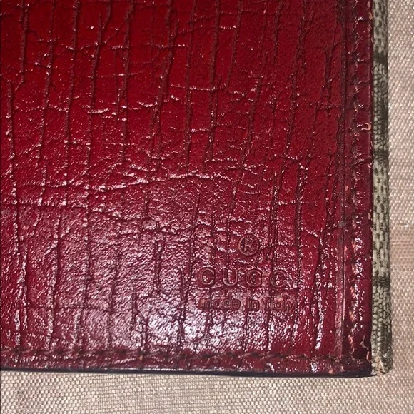 Gucci Tan coated canvas wallet  Signature Monogram Great condition authentic - Picture 10 of 15